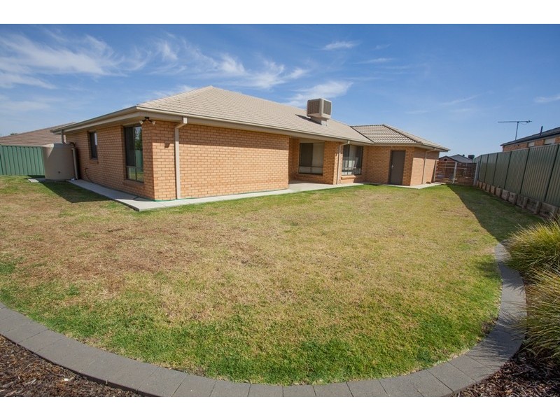 54 Boree Avenue, Forest Hill NSW 2651