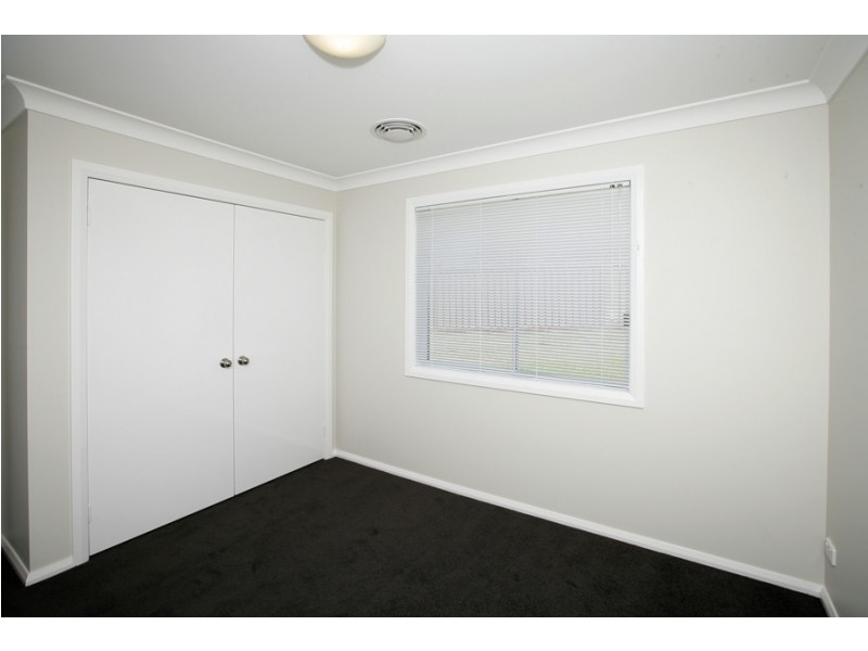 15 Park Place, Lloyd NSW 2650