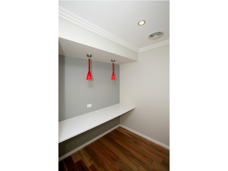 15 Park Place, Lloyd NSW 2650