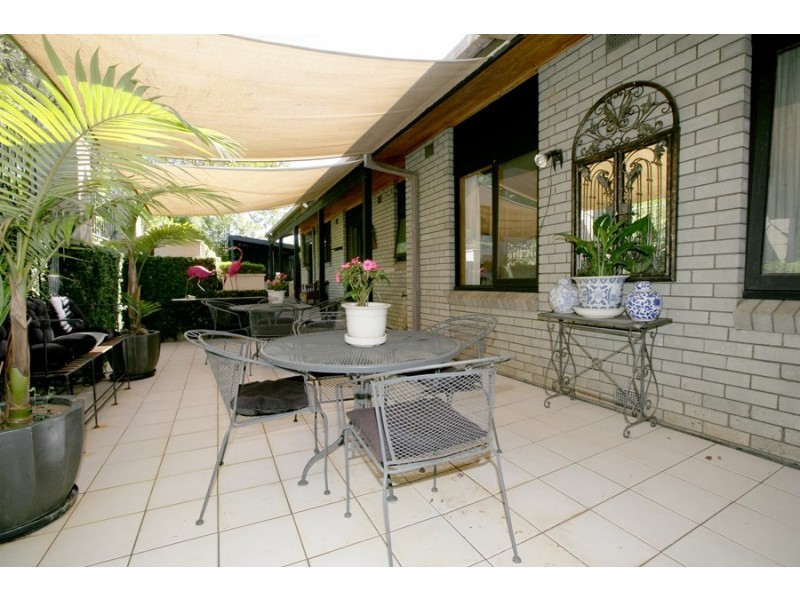 20 Bellevue Parade, Kooringal NSW 2650