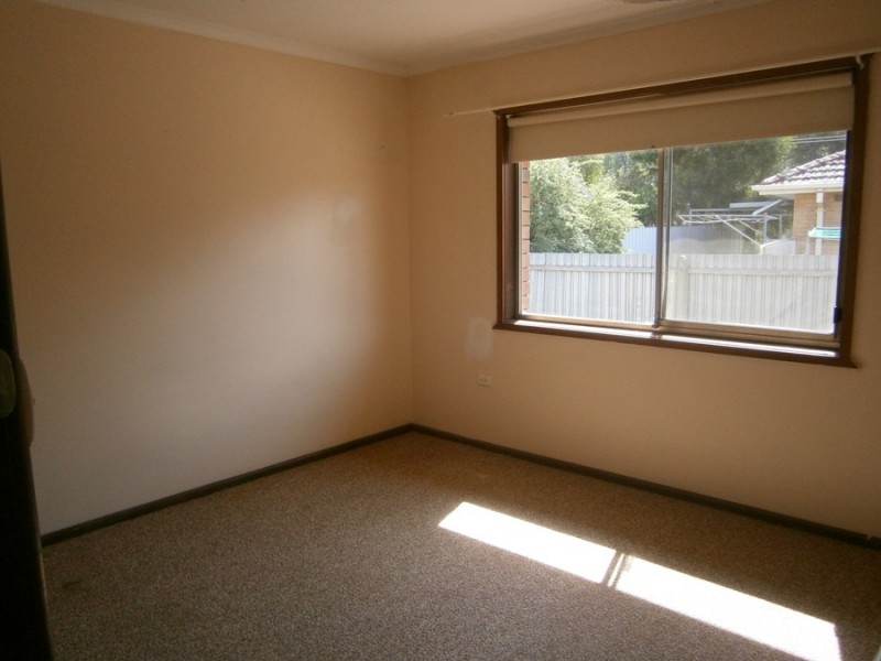 1/3 Higgins Avenue, Wagga Wagga NSW 2650