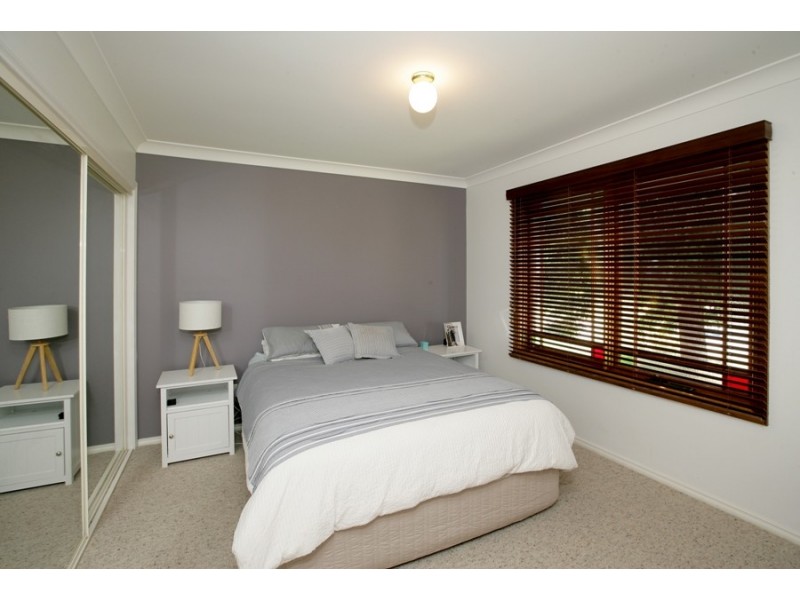 16 Yarrawah Crescent, Bourkelands NSW 2650