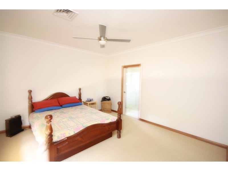 91 Mitchell Road, Wagga Wagga NSW 2650