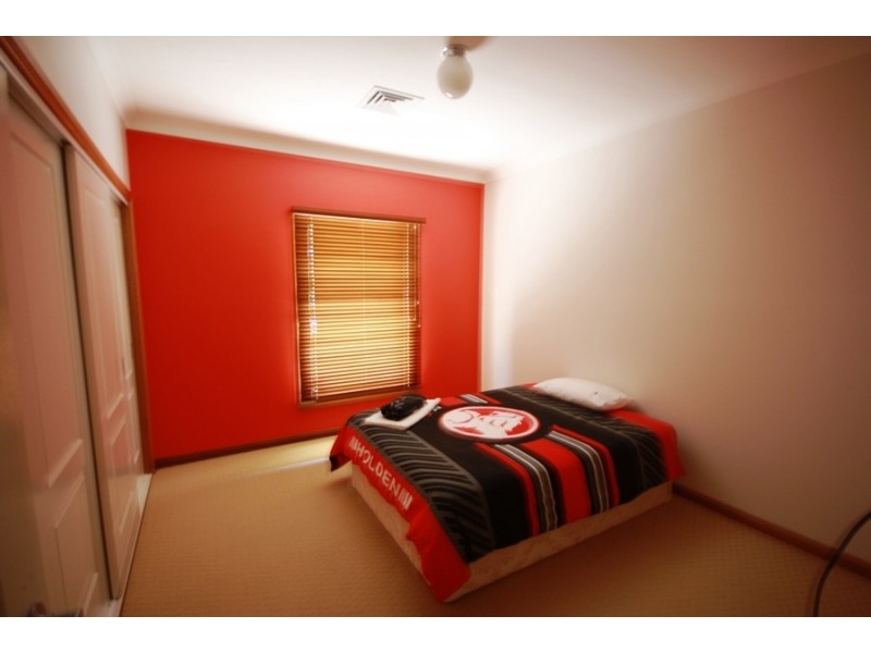 91 Mitchell Road, Wagga Wagga NSW 2650