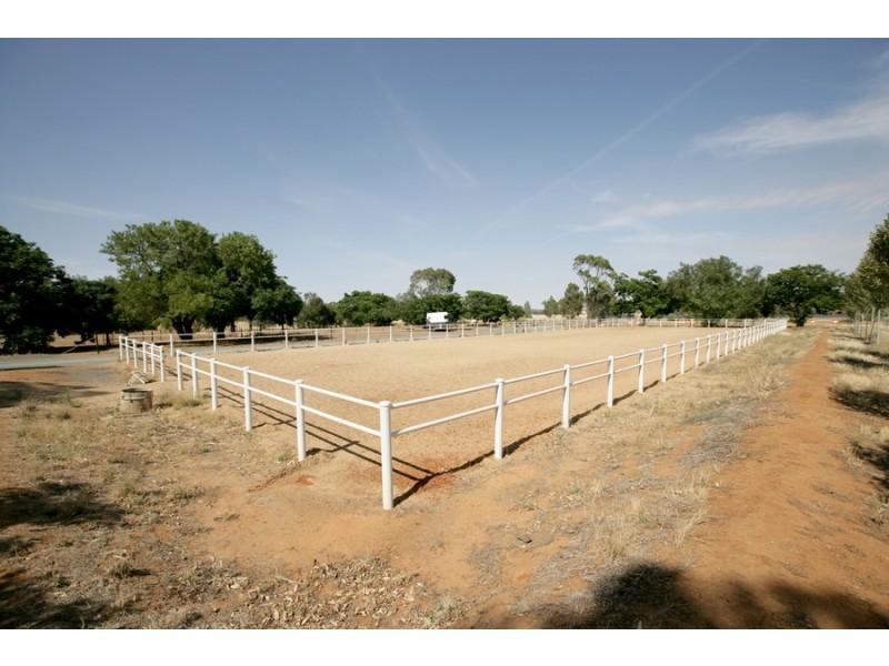445 and 449 Pine Gully Road, Wagga Wagga NSW 2650