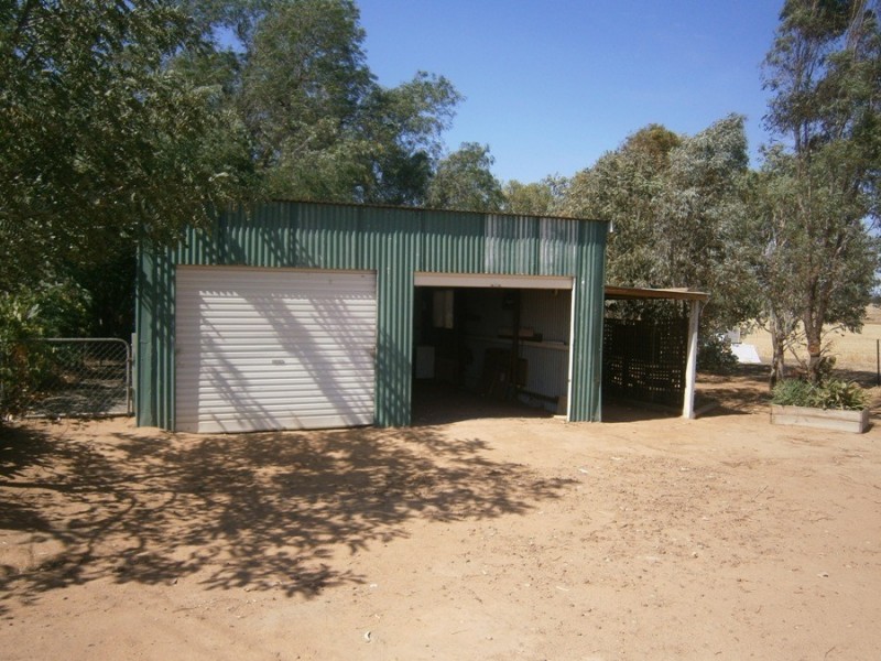 106 Inglewood Road, Wagga Wagga NSW 2650
