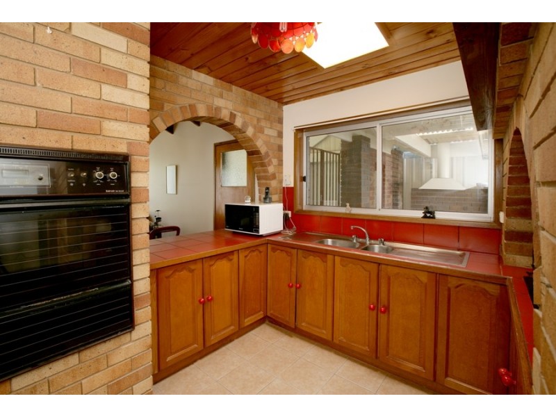 7 Emu Place, Kooringal NSW 2650
