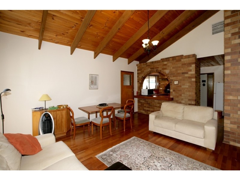 7 Emu Place, Kooringal NSW 2650