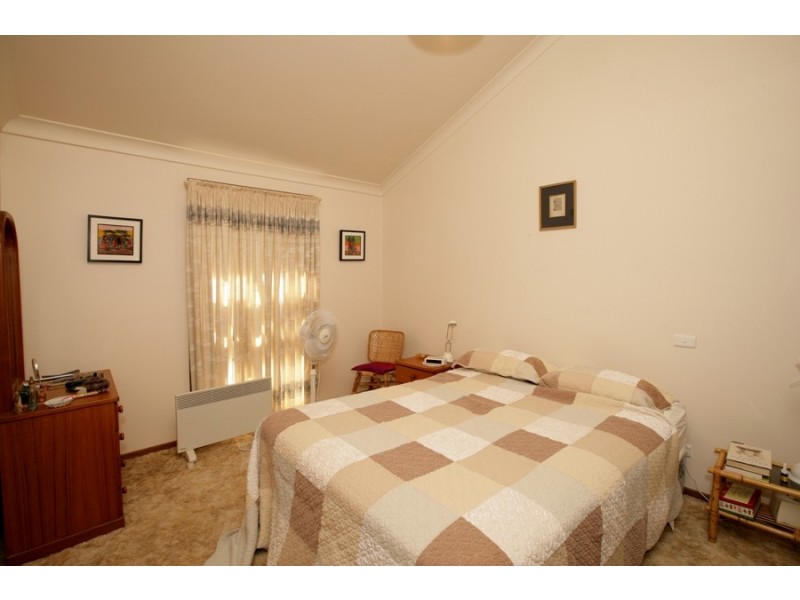7 Emu Place, Kooringal NSW 2650