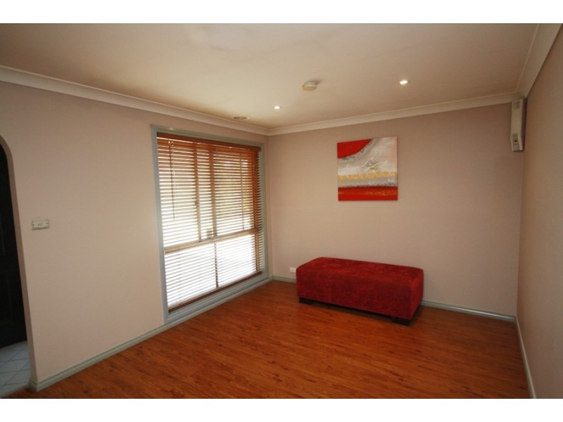 86 Veale Street, Wagga Wagga NSW 2650