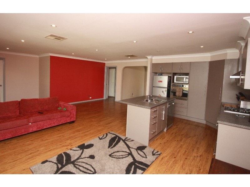 86 Veale Street, Wagga Wagga NSW 2650