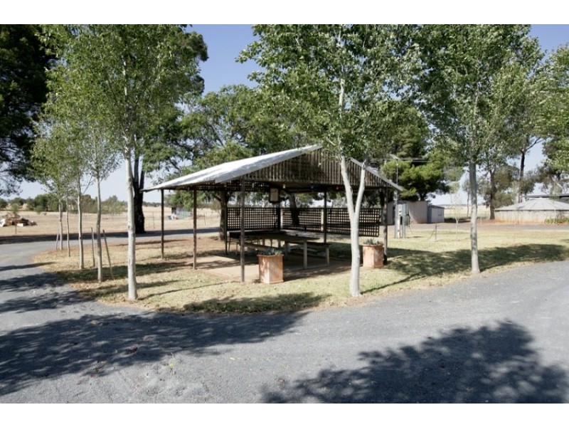 445 and 449 Pine Gully Road, Wagga Wagga NSW 2650