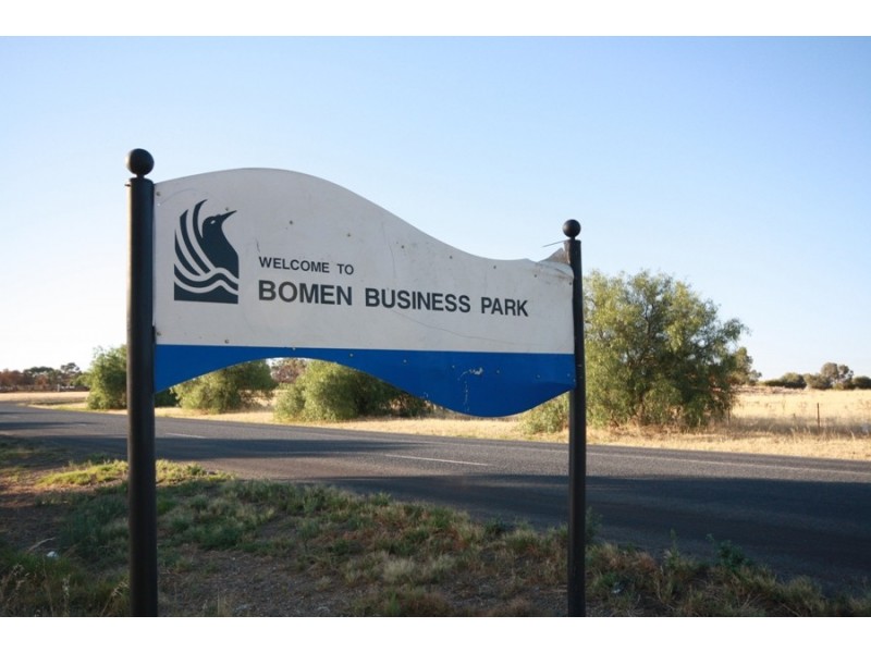 113 Coolamon Road, Wagga Wagga NSW 2650