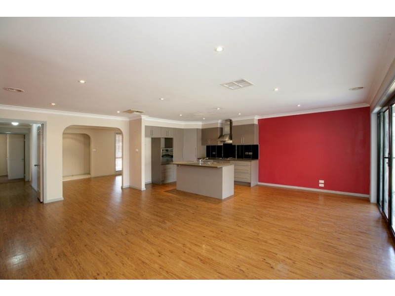 86 Veale Street, Ashmont NSW 2650