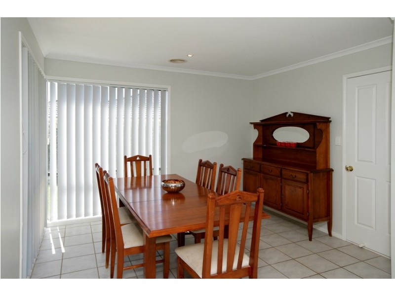 22 Woomera Place, Glenfield Park NSW 2650