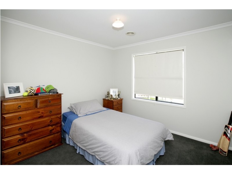 22 Woomera Place, Glenfield Park NSW 2650