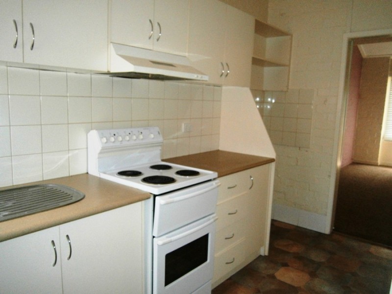 2/56 Northcott Parade, Wagga Wagga NSW 2650