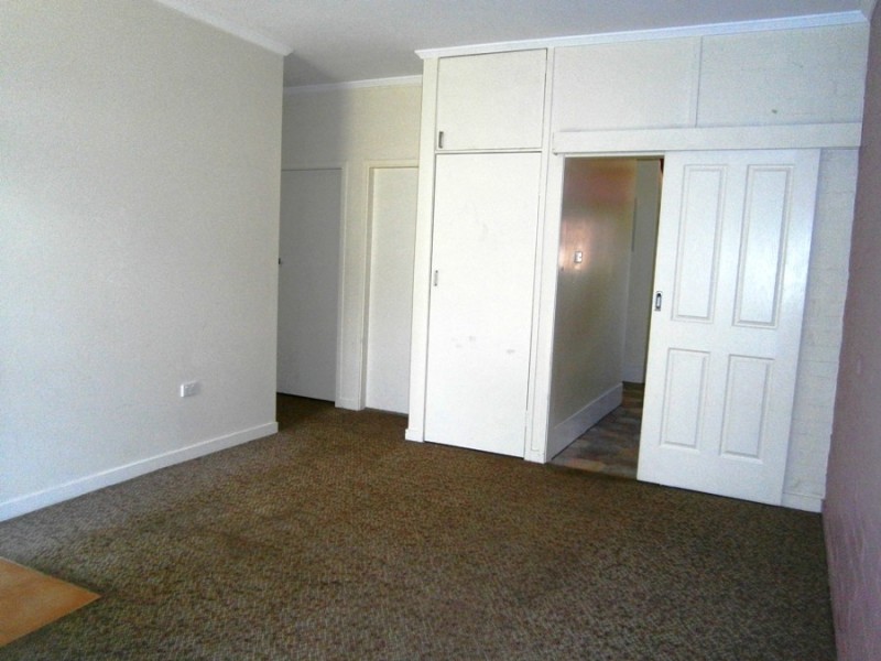 2/56 Northcott Parade, Wagga Wagga NSW 2650