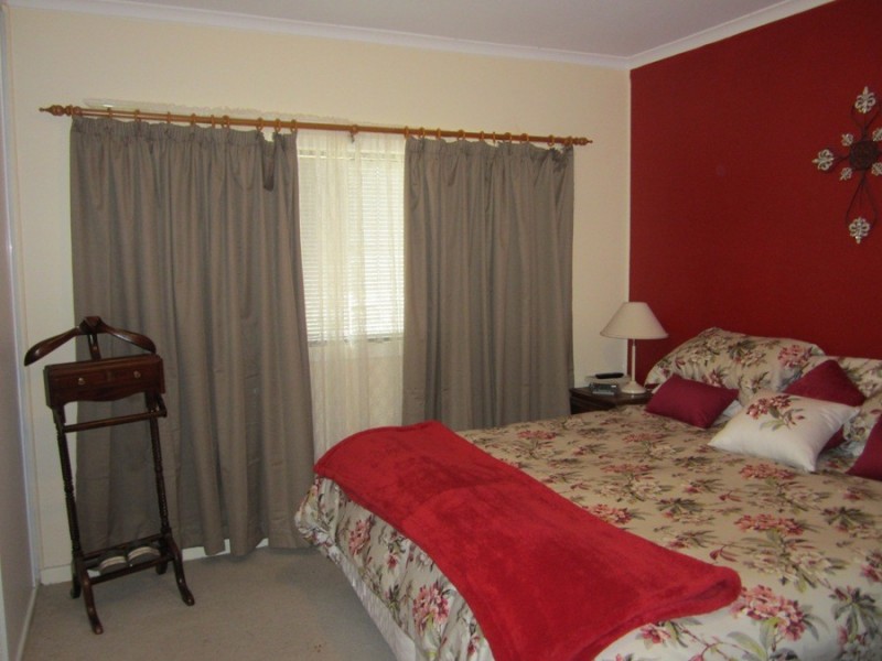 43 Cox Street, Mangoplah NSW 2652