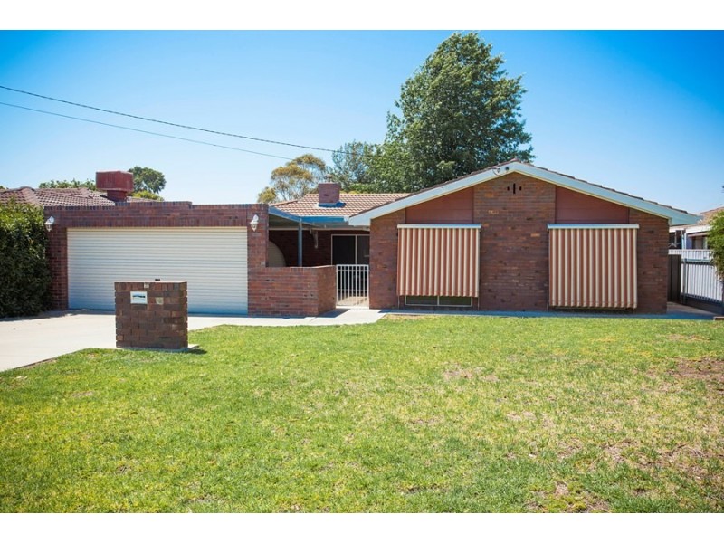 83 Vincent Road, Wagga Wagga NSW 2650