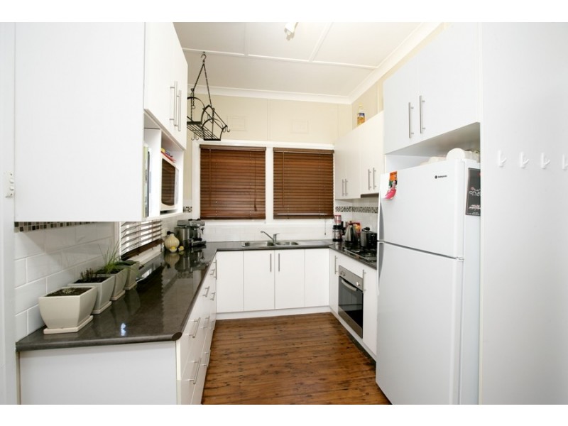 31 Heath Street, Wagga Wagga NSW 2650