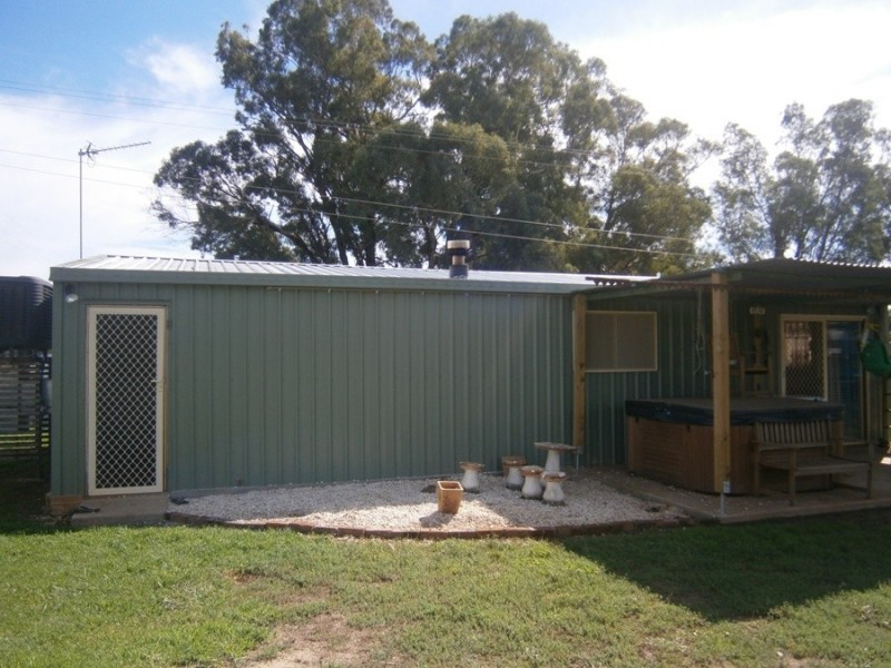 Cnr Tywong St and Cunningdroo St, Ladysmith NSW 2652