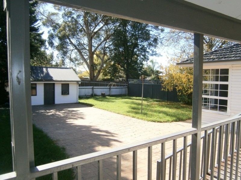 3 John St, Wagga Wagga NSW 2650