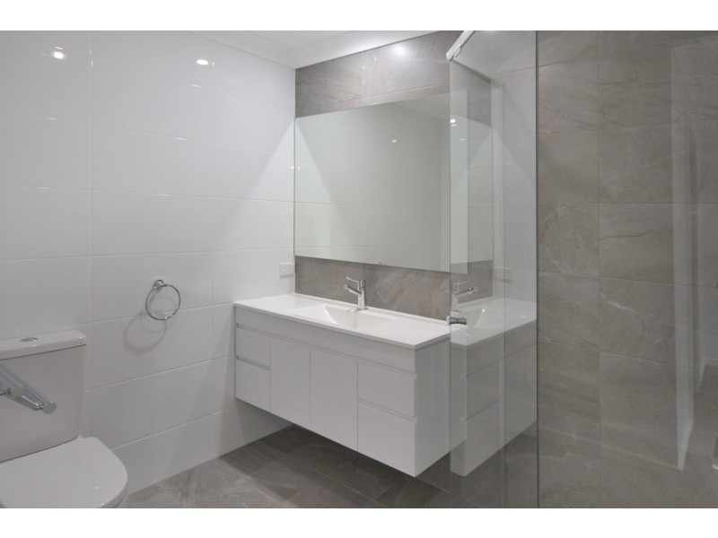 98 Crestwood Drive, Port Macquarie NSW 2444