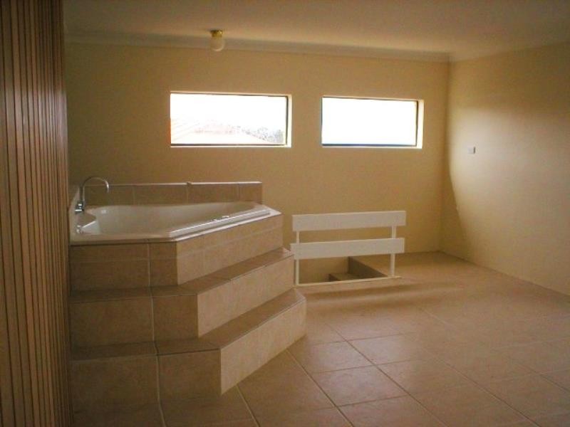 9/11 EVERARD STREET, Port Macquarie NSW 2444