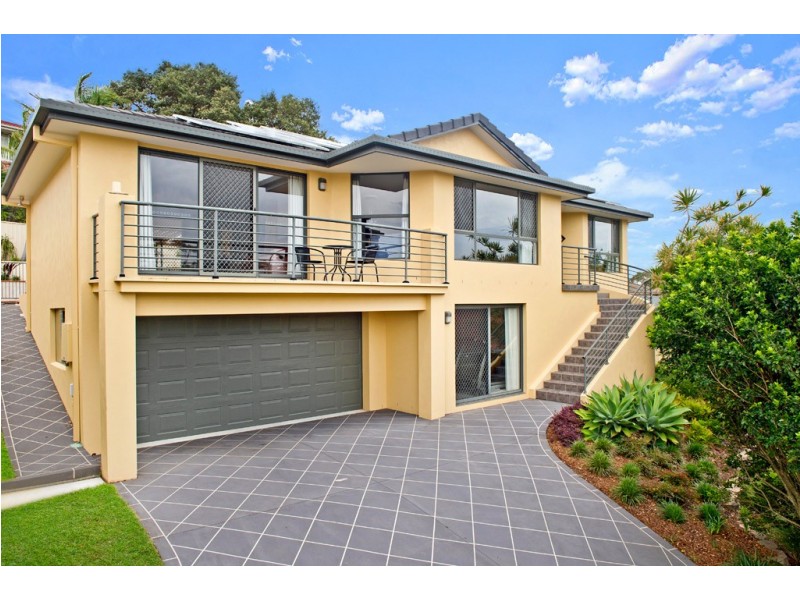 8 Halleys Court, Port Macquarie NSW 2444