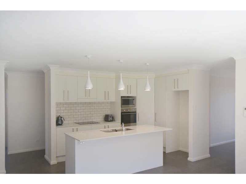 24 YARRALUMLA PARADE, Port Macquarie NSW 2444