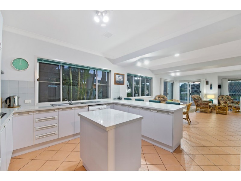 30 Laguna Place, Port Macquarie NSW 2444