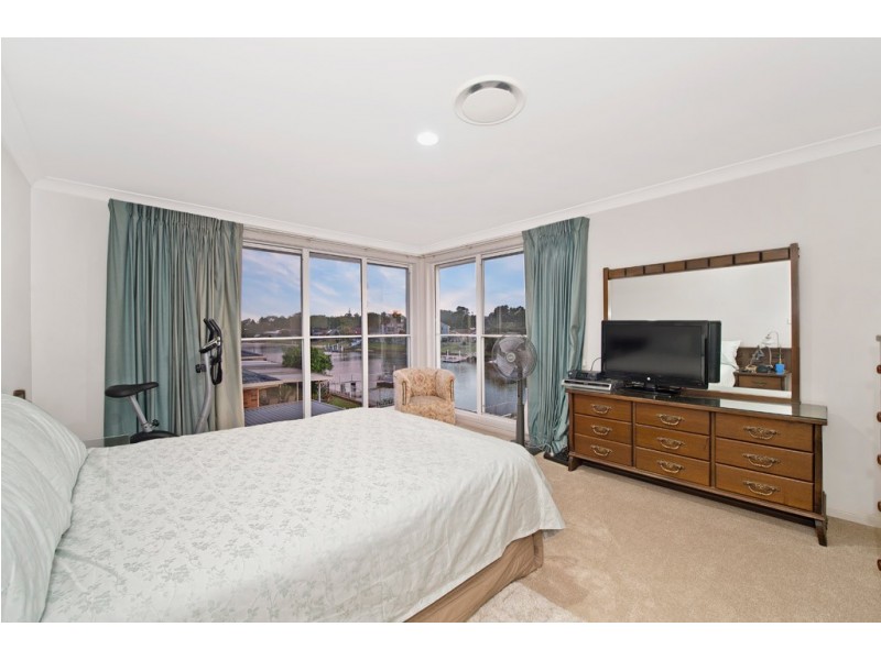 30 Laguna Place, Port Macquarie NSW 2444