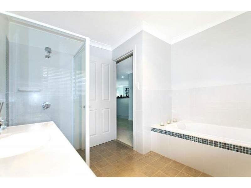 36 RIVERGUM DRIVE, Port Macquarie NSW 2444