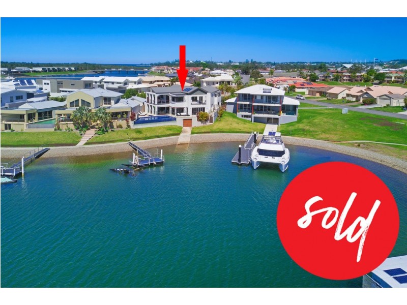 3 The Peninsula, Port Macquarie NSW 2444
