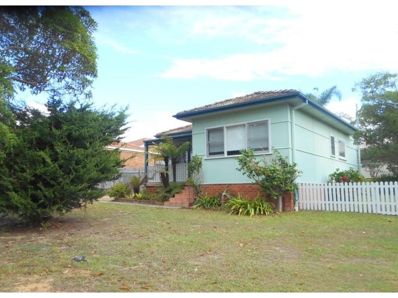 17 HEATHER STREET, Port Macquarie NSW 2444