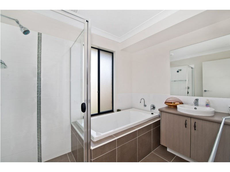 18 Friar Close, Port Macquarie NSW 2444