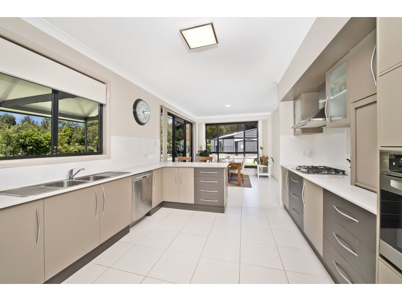 20 Grenadines Way, Bonny Hills NSW 2445