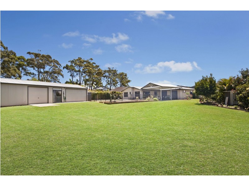 20 Grenadines Way, Bonny Hills NSW 2445