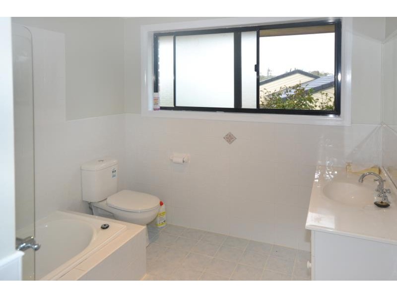 13 BURRAWONG DRIVE, Port Macquarie NSW 2444