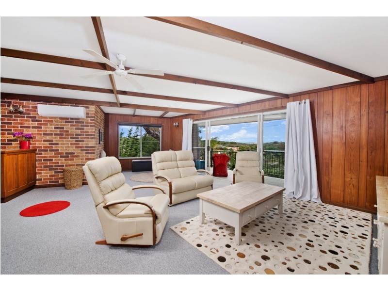 2 Parklands Avenue, Port Macquarie NSW 2444