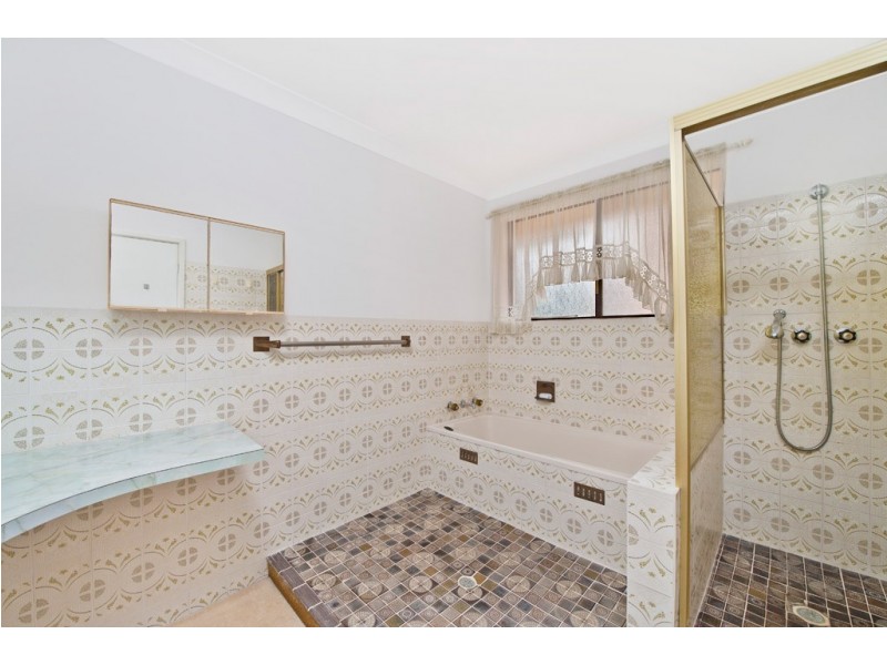 4 Bundaleer Crescent, Port Macquarie NSW 2444