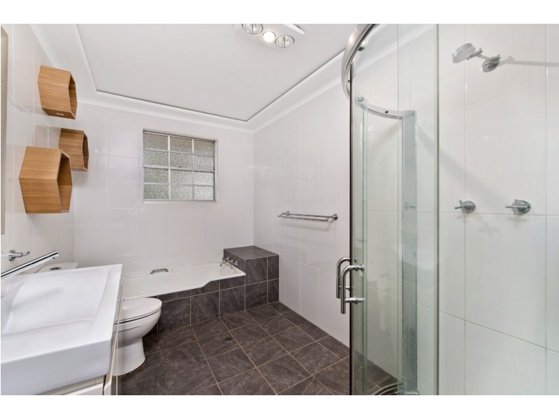 32 Regatta Crescent, Port Macquarie NSW 2444