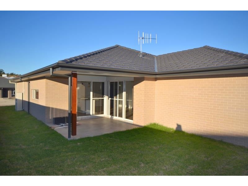 4 CARMAC AVENUE, Port Macquarie NSW 2444