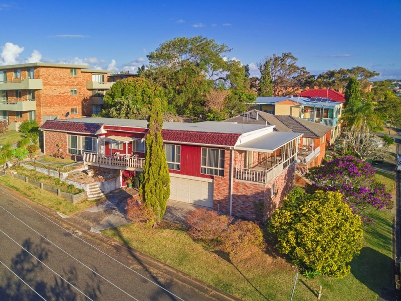 16 Arncliffe Avenue, Port Macquarie NSW 2444