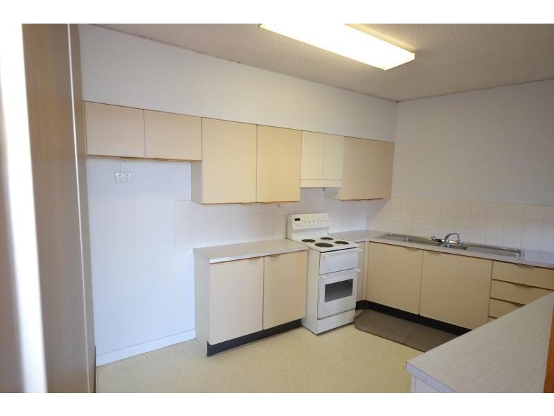 4/76 PACIFIC DRIVE, Port Macquarie NSW 2444