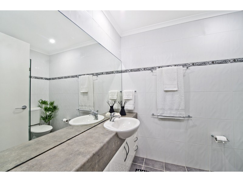 304/72 Pacific Drive, Port Macquarie NSW 2444