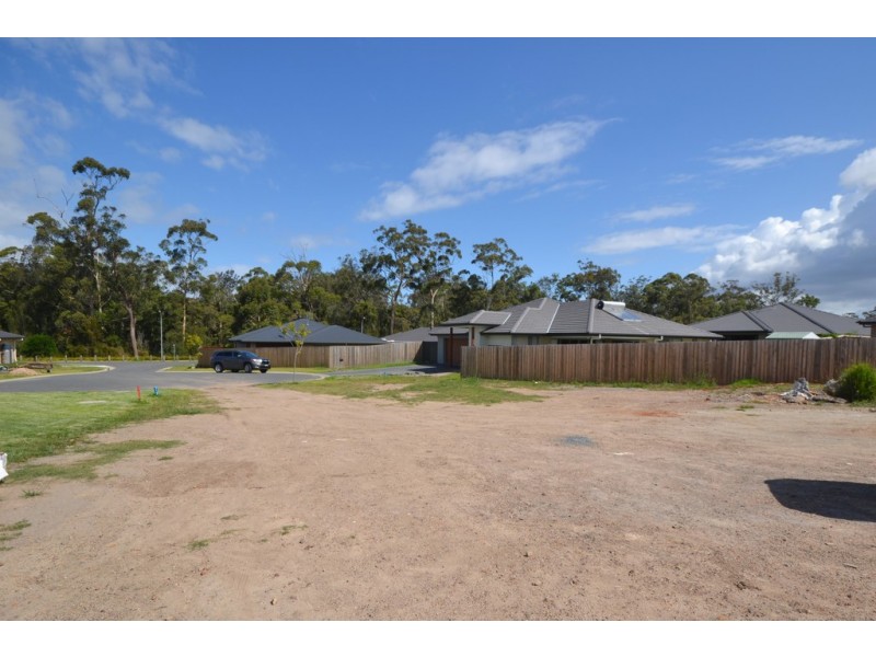 5 Thesis Court, Thrumster NSW 2444