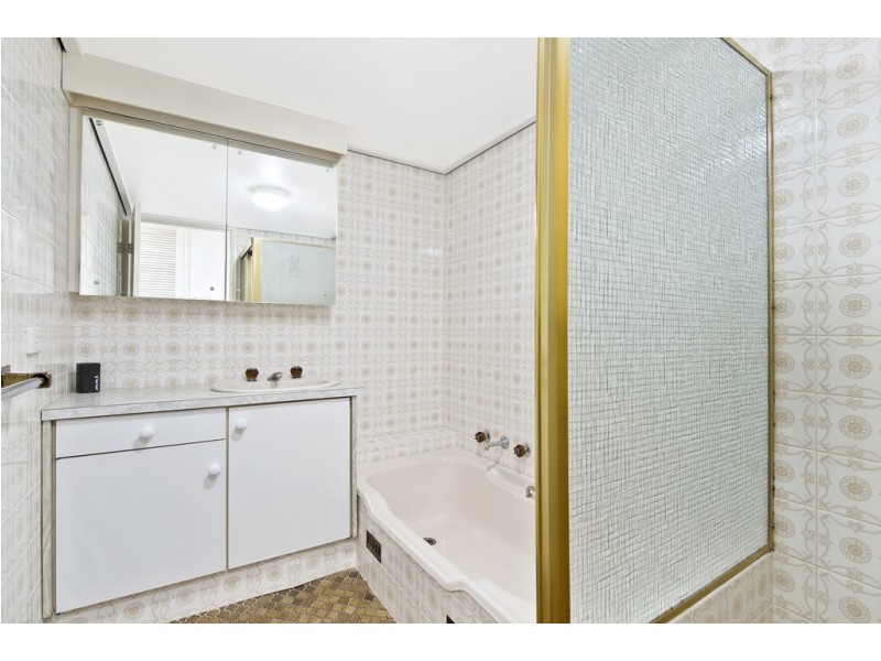 8/33 Pacific Drive, Port Macquarie NSW 2444