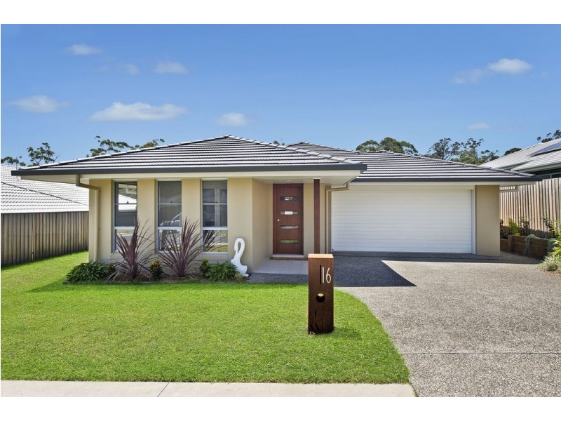 16 Diploma Drive, Port Macquarie NSW 2444